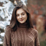 Elena Jhones